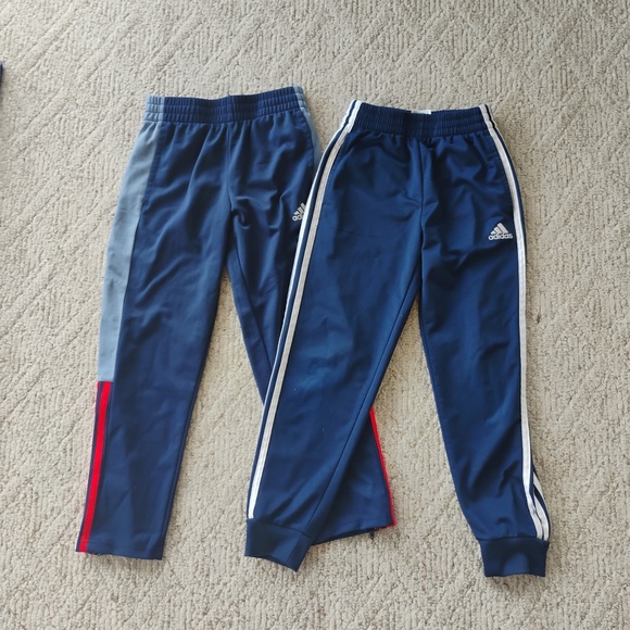 Boys Adidas athletic joggers/pants, size S(8) - Picture 1 of 4